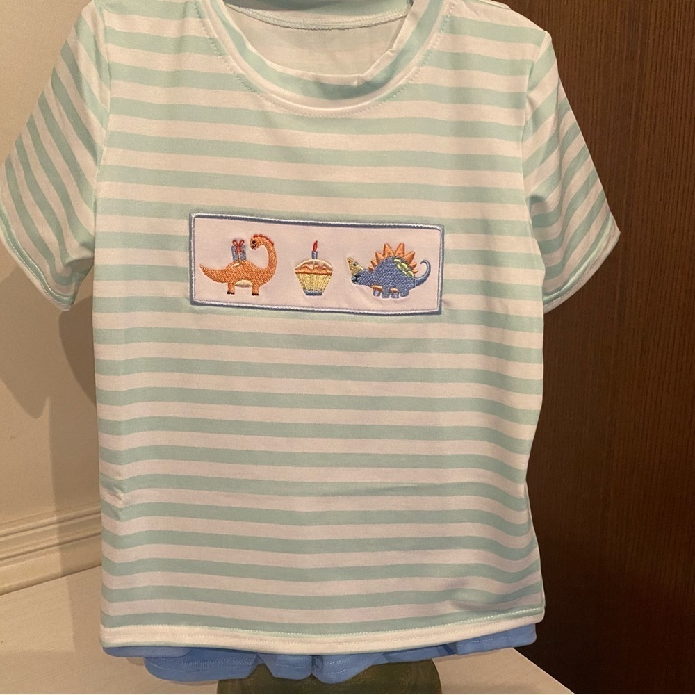 New Dinosaur Birthday Outfit - Picture 3 of 9